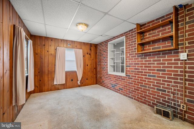 2025 POWHATAN RD, Hyattsville, MD 20782