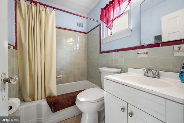 2025 POWHATAN RD, Hyattsville, MD 20782