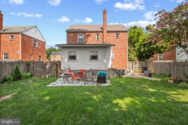 2025 POWHATAN RD, Hyattsville, MD 20782