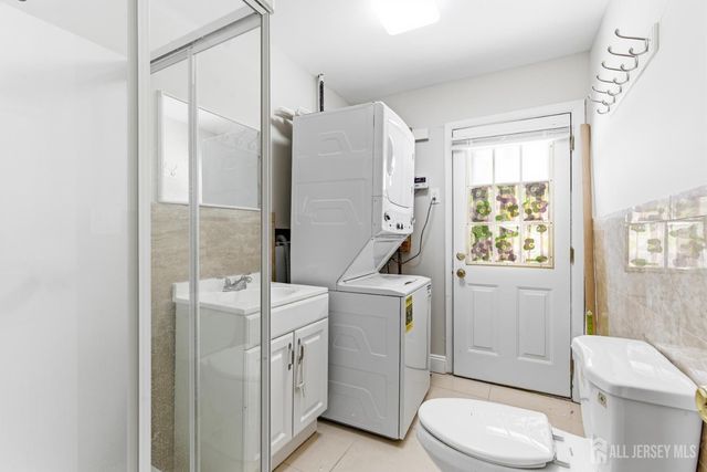 1031 Woodruff Street, Iselin, NJ 08830