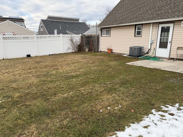 1031 Woodruff Street, Iselin, NJ 08830