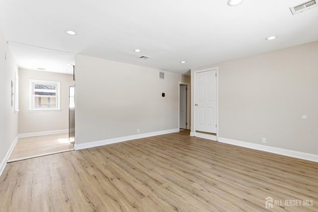 1031 Woodruff Street, Iselin, NJ 08830