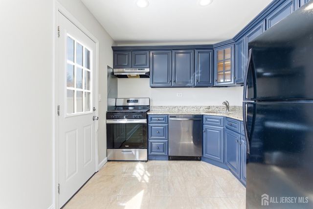 1031 Woodruff Street, Iselin, NJ 08830