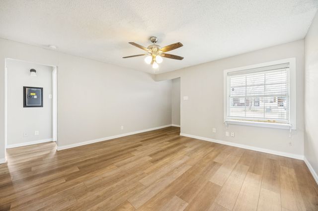 2822 Fir Park, Richland Hills, TX 76118