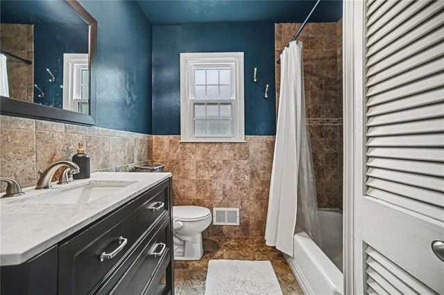 6213 E 109th Terrace, Kansas City, MO 64134