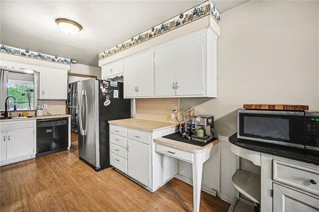 6213 E 109th Terrace, Kansas City, MO 64134