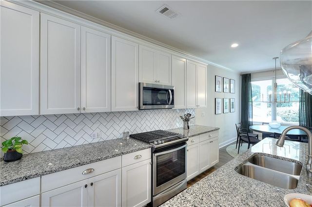 2181 Hempstead Court, Snellville, GA 30078