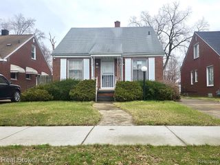 8418 Grandville Avenue, Detroit, MI 48228