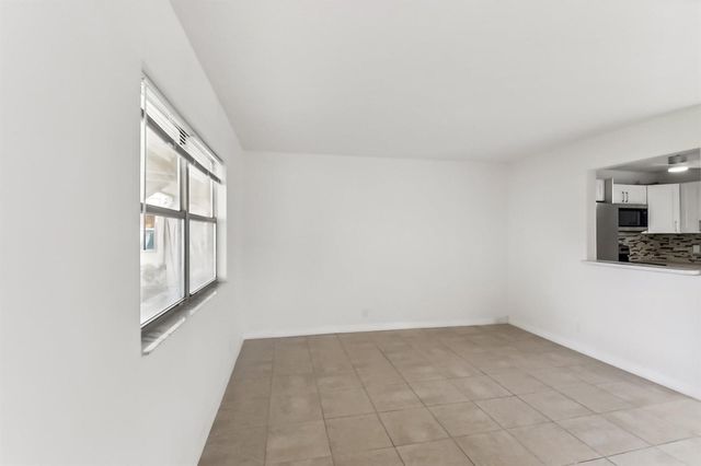 447 Saxony J Way 447-J, Delray Beach, FL 33446