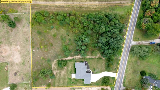 30965 County Road 10, Granger, IN 46530