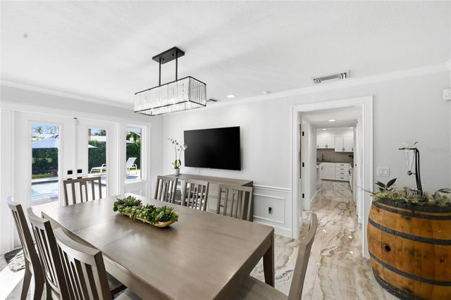 1307 RIVERVIEW CIRCLE, Bradenton, FL 34209