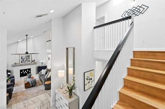 1307 RIVERVIEW CIRCLE, Bradenton, FL 34209