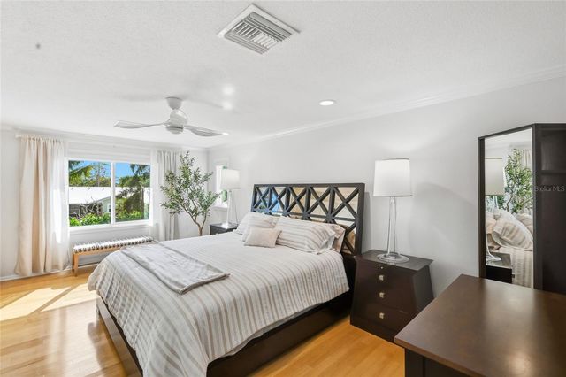 1307 RIVERVIEW CIRCLE, Bradenton, FL 34209