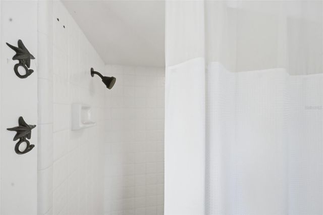 1307 RIVERVIEW CIRCLE, Bradenton, FL 34209