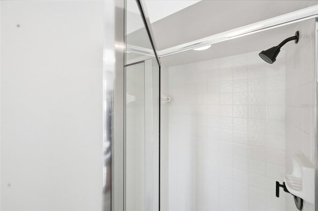 1307 RIVERVIEW CIRCLE, Bradenton, FL 34209