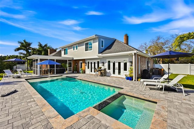 1307 RIVERVIEW CIRCLE, Bradenton, FL 34209