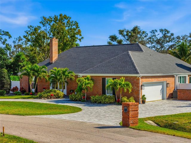 1307 RIVERVIEW CIRCLE, Bradenton, FL 34209