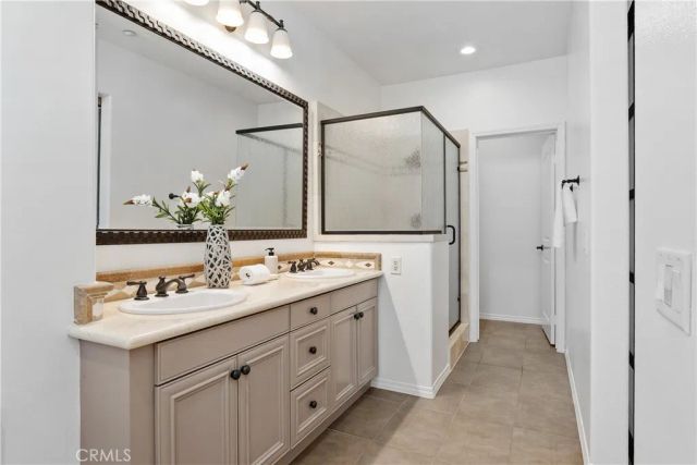 38 Pathway, Irvine, CA 92618