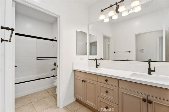 38 Pathway, Irvine, CA 92618