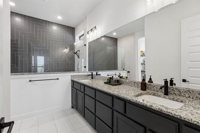 6221 Escarpment Drive, Fort Worth, TX 76112