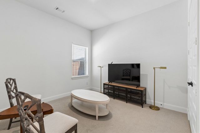 6221 Escarpment Drive, Fort Worth, TX 76112