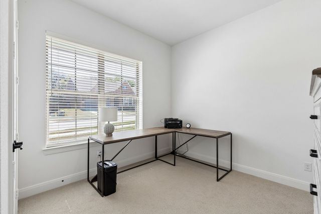 6221 Escarpment Drive, Fort Worth, TX 76112