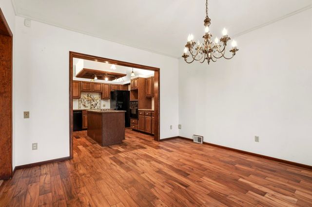 15709 S Cheney Spokane Rd, Cheney, WA 99004