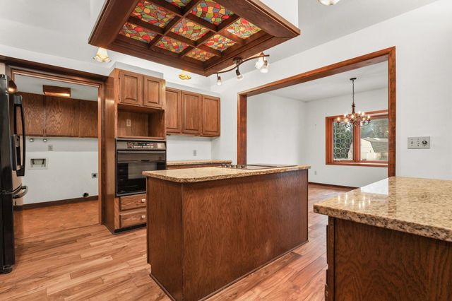15709 S Cheney Spokane Rd, Cheney, WA 99004