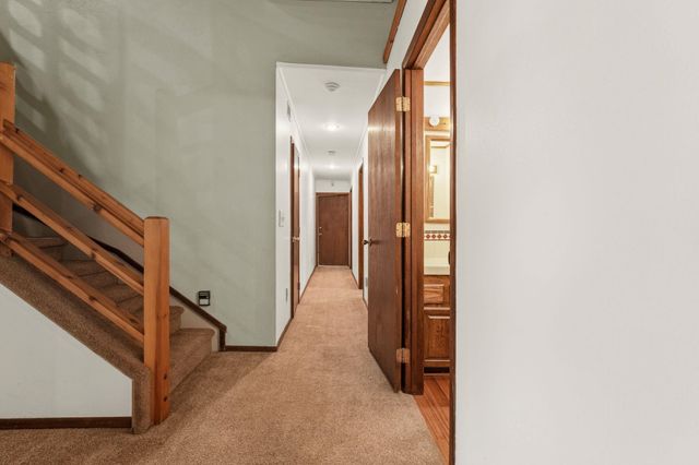 15709 S Cheney Spokane Rd, Cheney, WA 99004