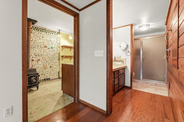 15709 S Cheney Spokane Rd, Cheney, WA 99004