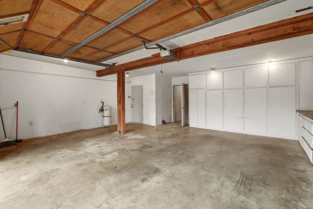 15709 S Cheney Spokane Rd, Cheney, WA 99004