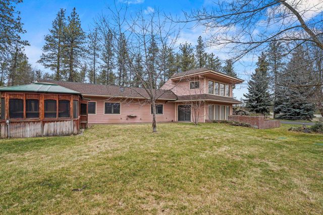 15709 S Cheney Spokane Rd, Cheney, WA 99004