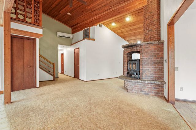 15709 S Cheney Spokane Rd, Cheney, WA 99004