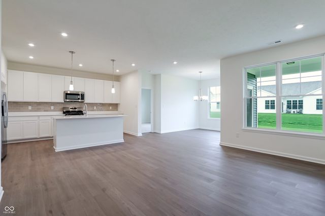 2027 Foothill Drive, Greenfield, IN 46140
