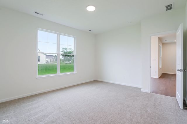 2027 Foothill Drive, Greenfield, IN 46140