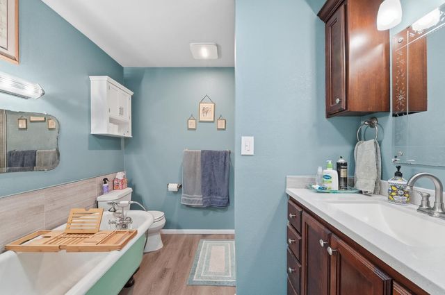 3928 Stoneridge Rd, Tracy, CA 95304