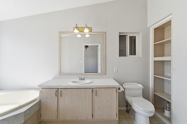 3928 Stoneridge Rd, Tracy, CA 95304