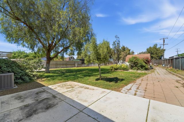 3928 Stoneridge Rd, Tracy, CA 95304