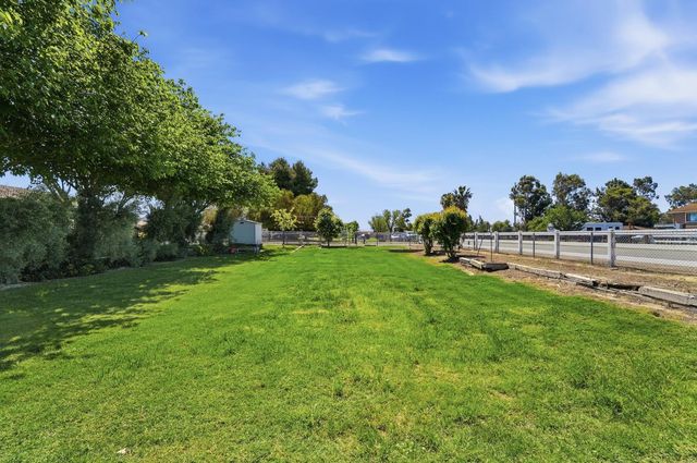 3928 Stoneridge Rd, Tracy, CA 95304