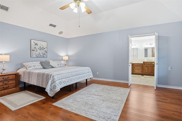 215 Younger Ranch Road, Azle, TX 76020