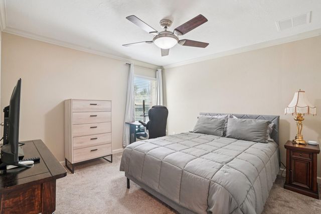 4502 Pine Hollow Trace, Houston, TX 77084