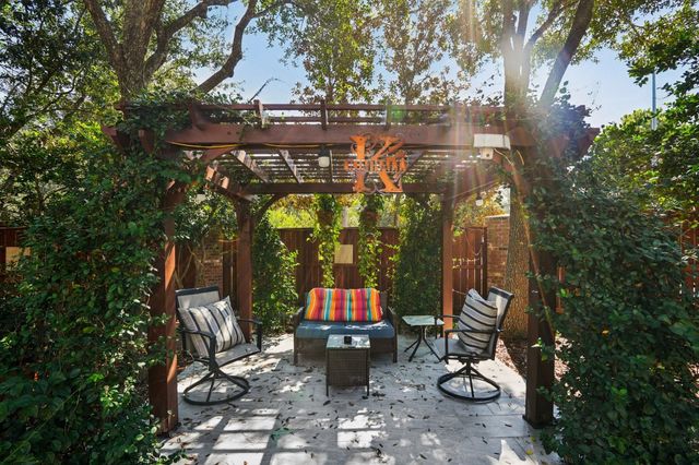 4502 Pine Hollow Trace, Houston, TX 77084