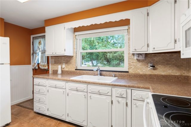 7543 Wellbaum Road, Brookville, OH 45309