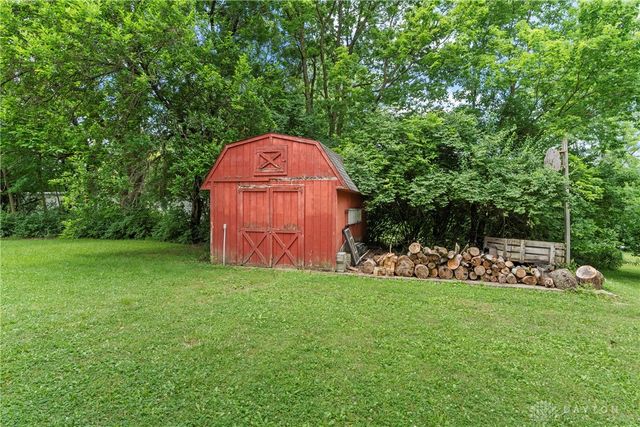 7543 Wellbaum Road, Brookville, OH 45309