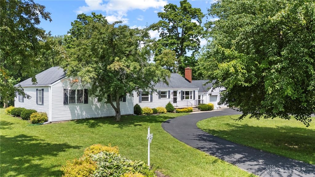 7543 Wellbaum Road, Brookville, OH 45309