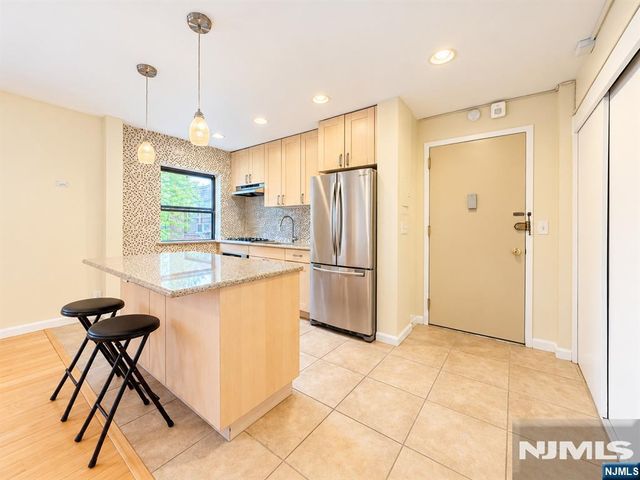 3001 Edwin Avenue 4A, Fort Lee, NJ 07024