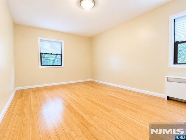 3001 Edwin Avenue 4A, Fort Lee, NJ 07024