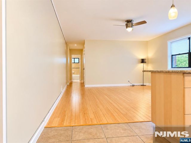3001 Edwin Avenue 4A, Fort Lee, NJ 07024