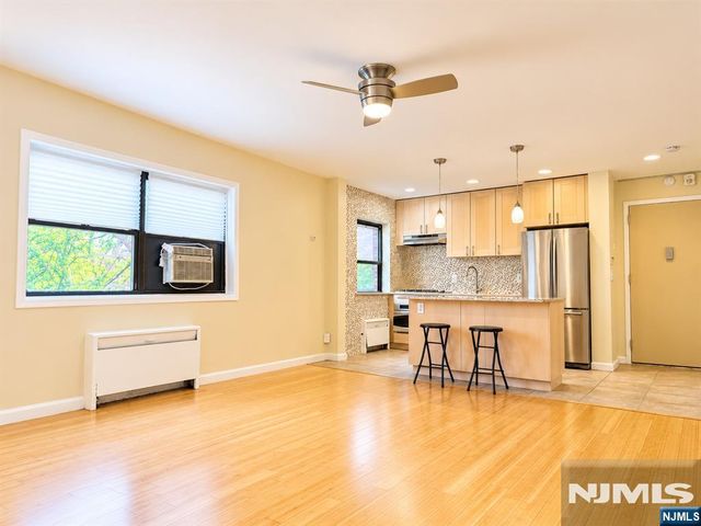 3001 Edwin Avenue 4A, Fort Lee, NJ 07024