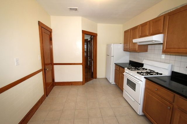 475 Ashmont 3, Boston, MA 02122